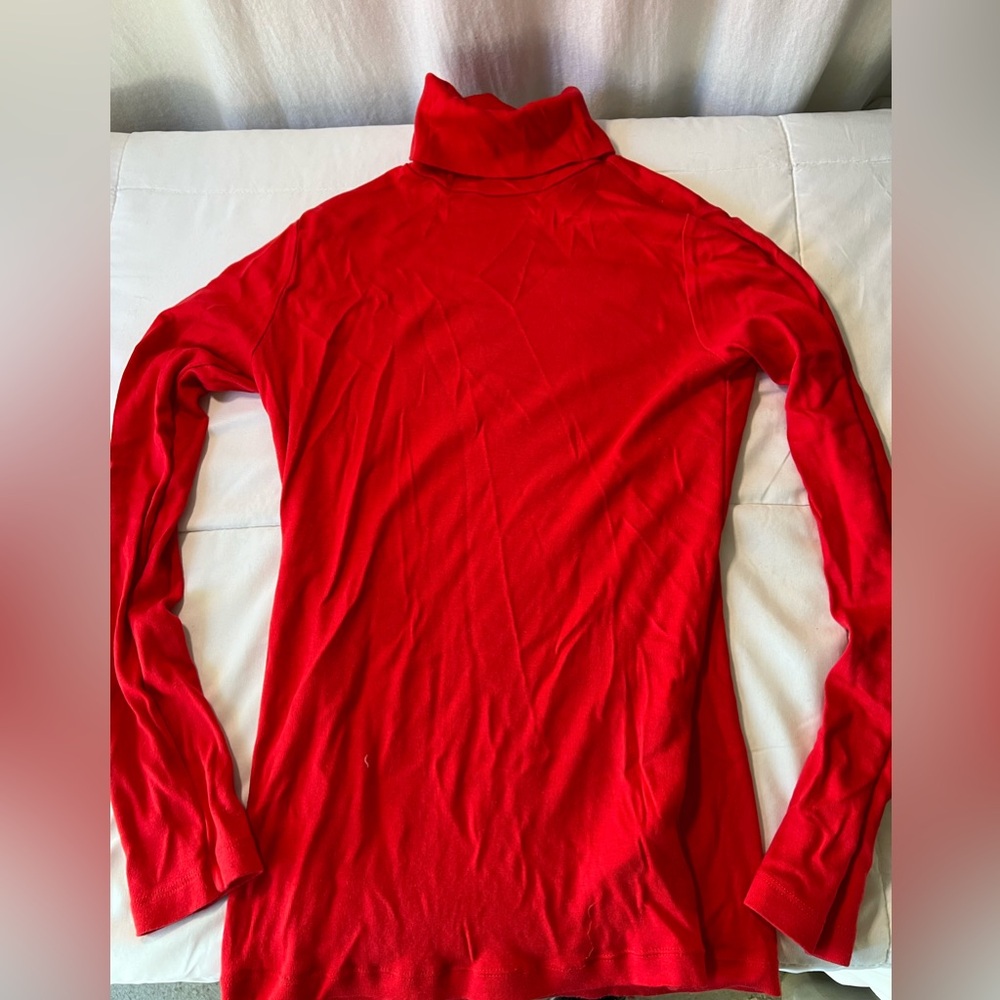 Gap Women’s Red Cotton Turtleneck - Picture 1 of 3